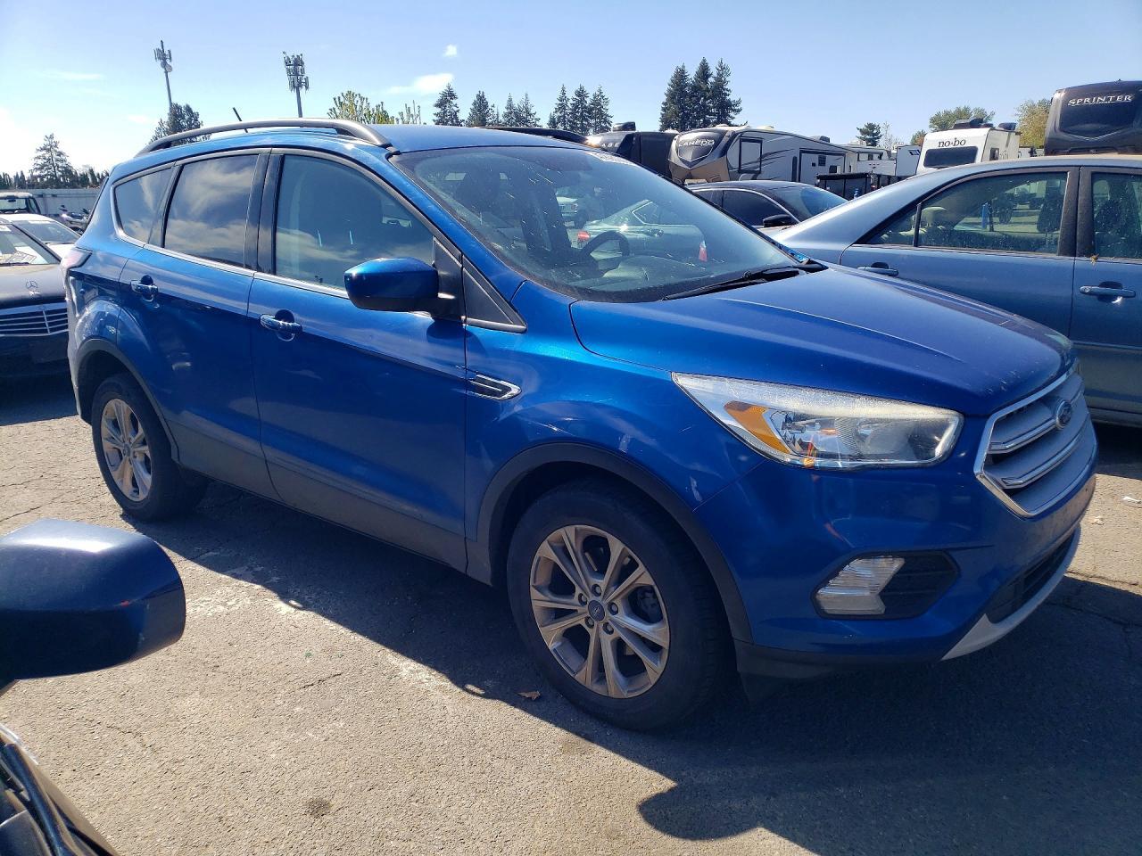 2018 Ford Escape - zdjęcie 4