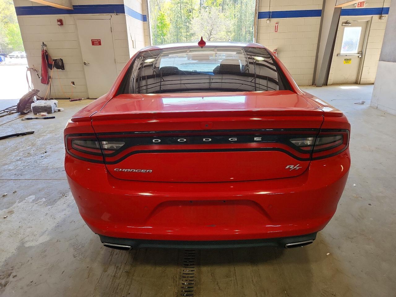 2018 Dodge Charger R - zdjęcie 6