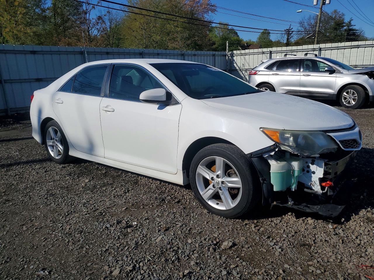 2014 Toyota Camry Se - zdjęcie 4