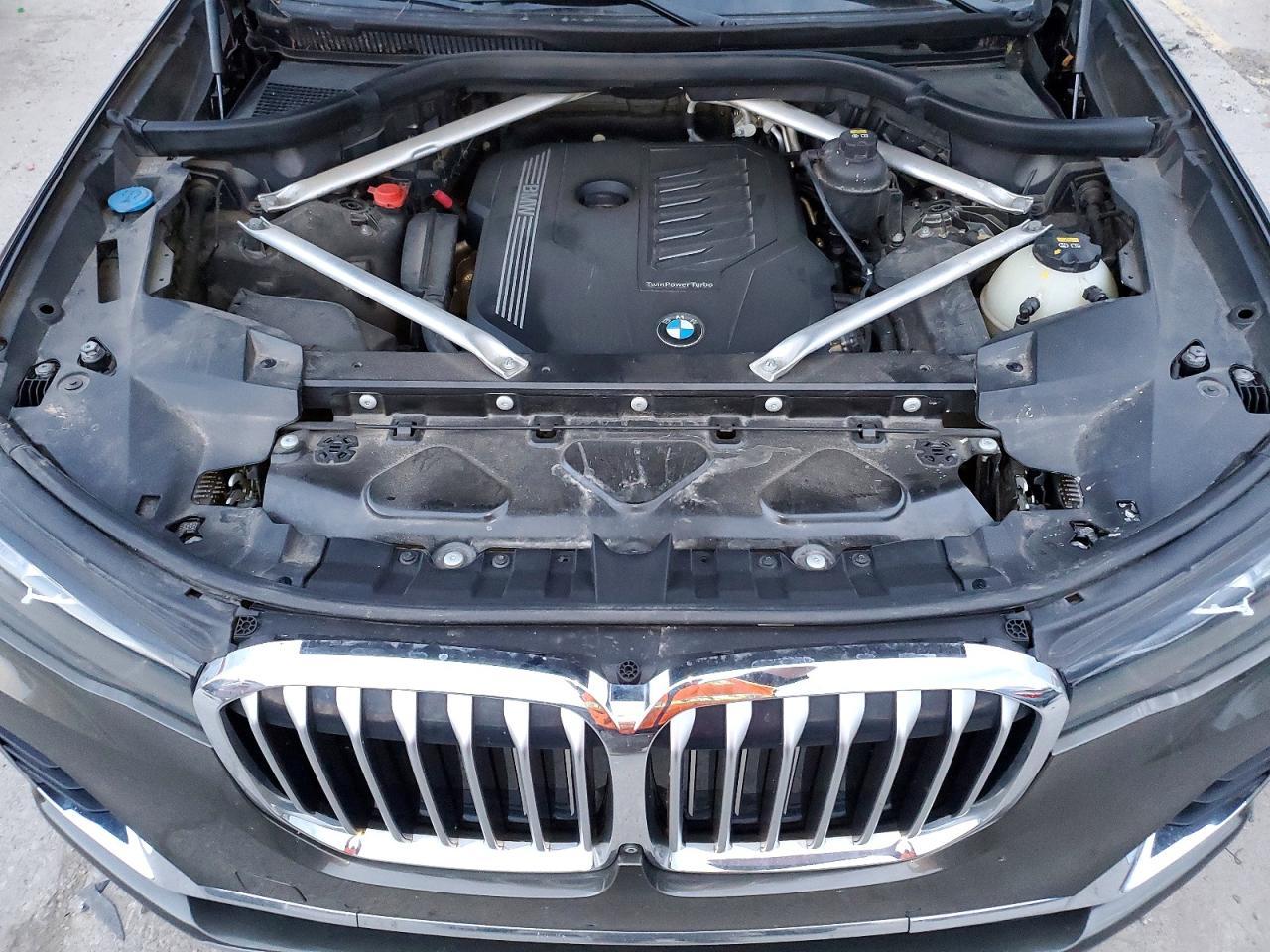 2020 BMW X7 xDrive40I - zdjęcie 12