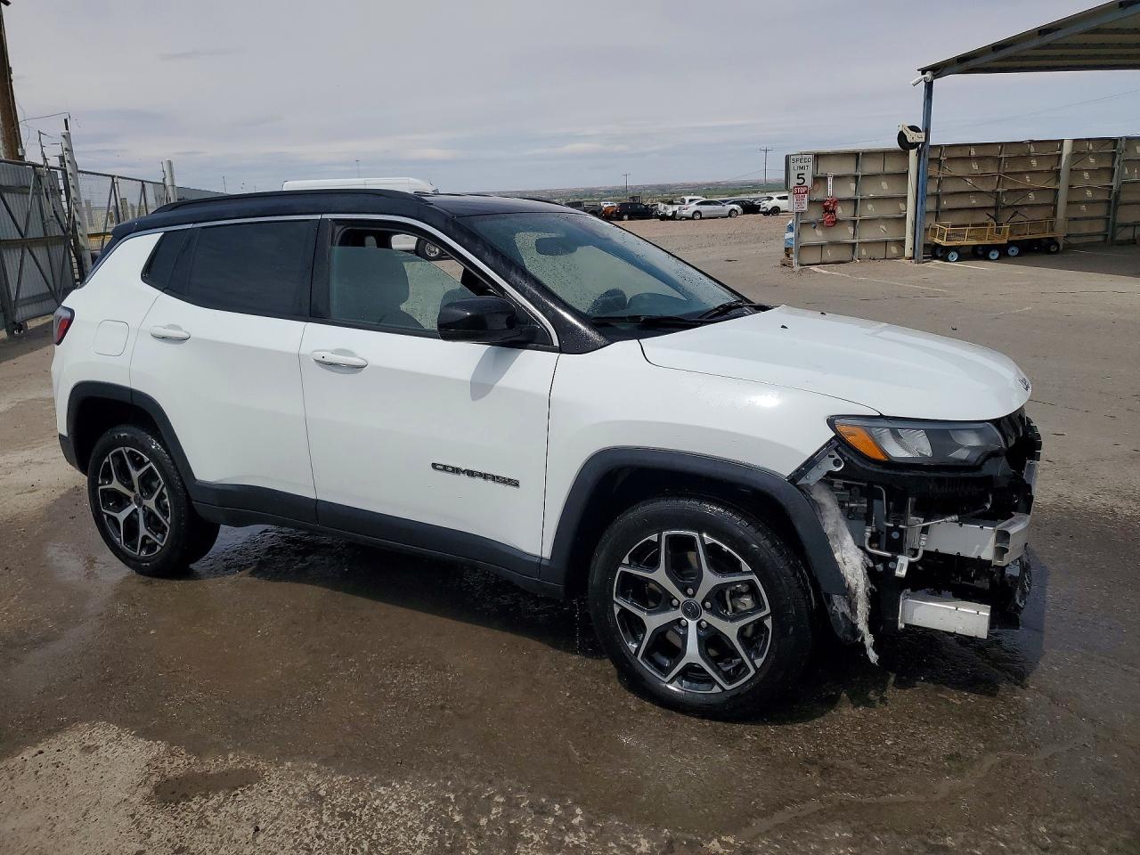 2025 Jeep Compass Limited - zdjęcie 4