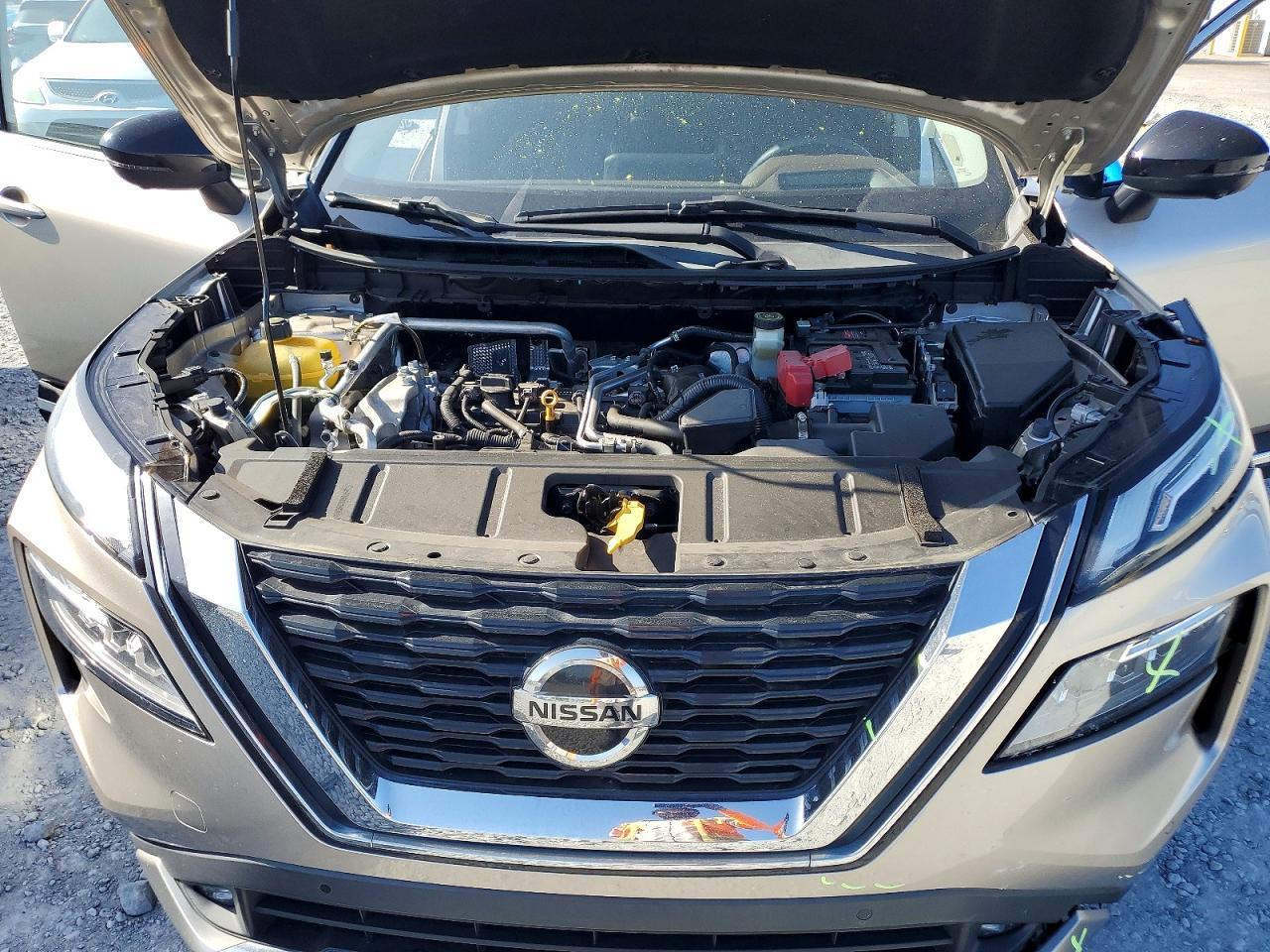 2021 Nissan Rogue Platinum - zdjęcie 12