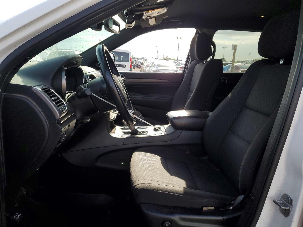 2020 Jeep Grand Cherokee Laredo - zdjęcie 7