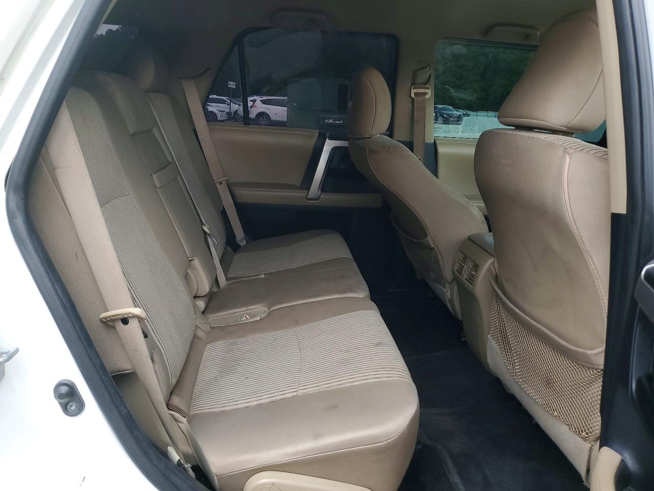 2013 Toyota 4Runner Sr5 - zdjęcie 11