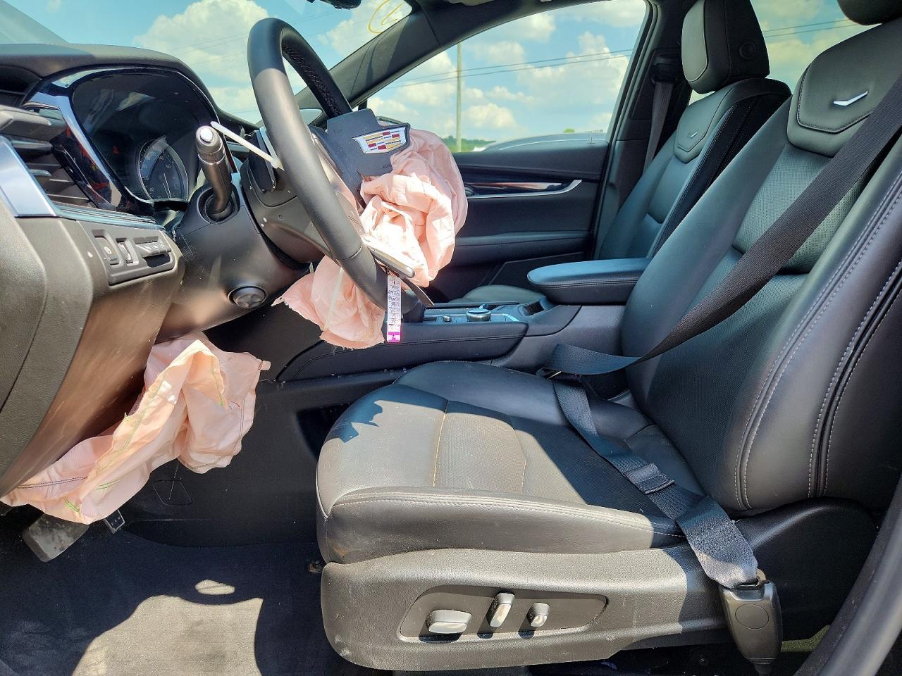 2025 Cadillac Xt5 Premium Luxury - zdjęcie 7