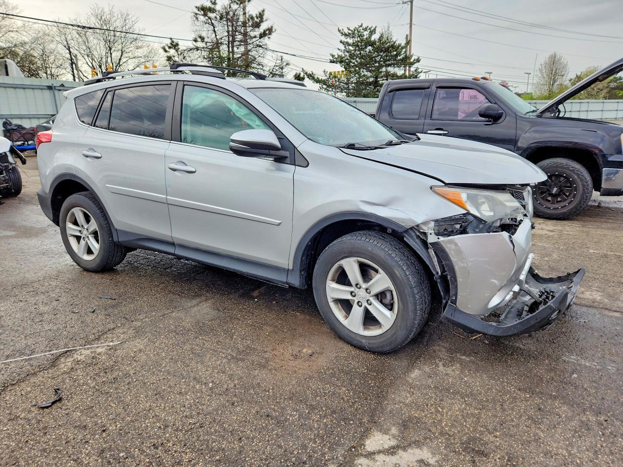 2013 Toyota Rav4 Xle - zdjęcie 4