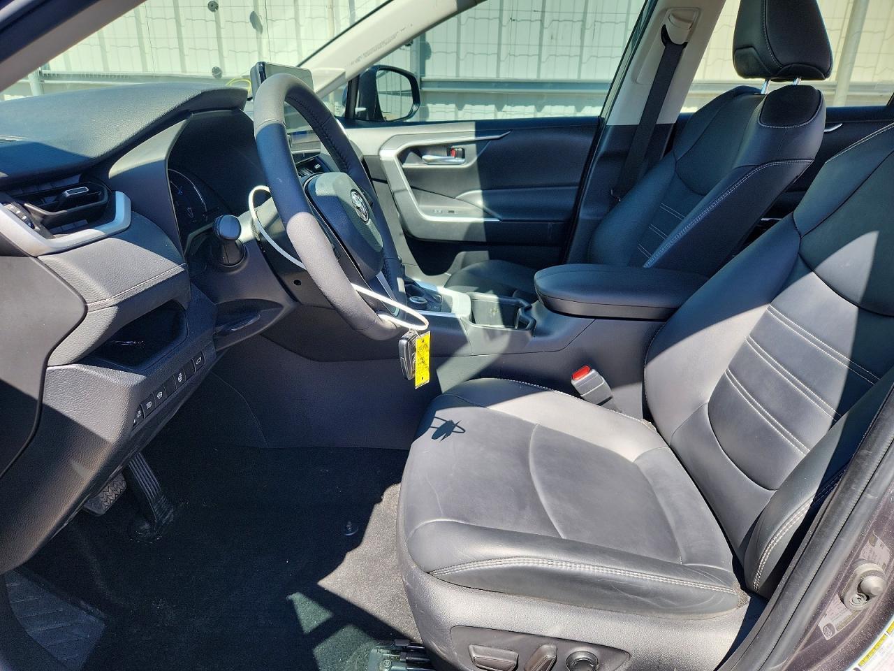 2024 Toyota Rav4 Xle Premium - zdjęcie 7