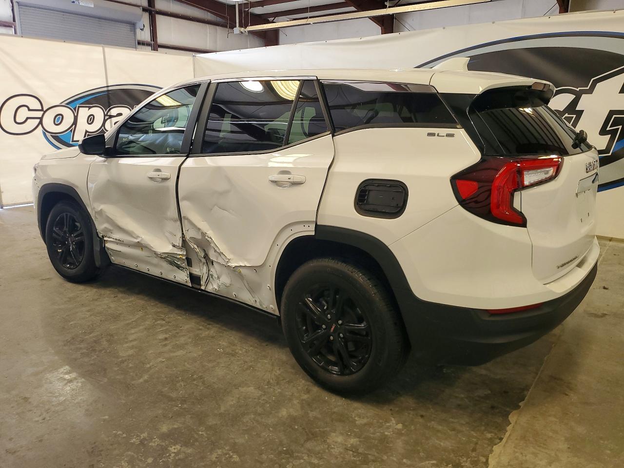 2024 GMC Terrain Sle - zdjęcie 2