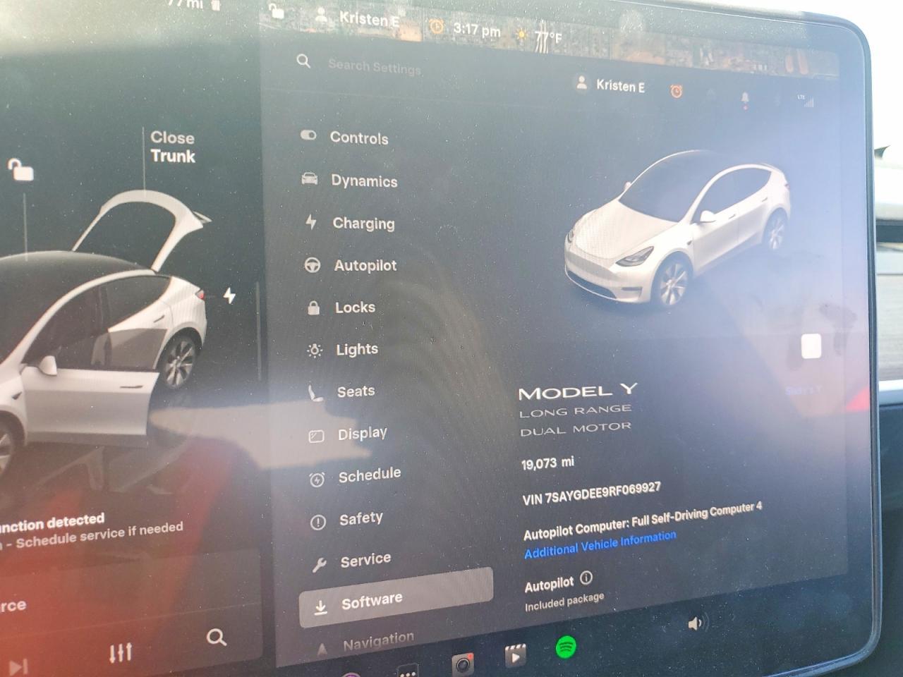 2024 Tesla Model Y - zdjęcie 9