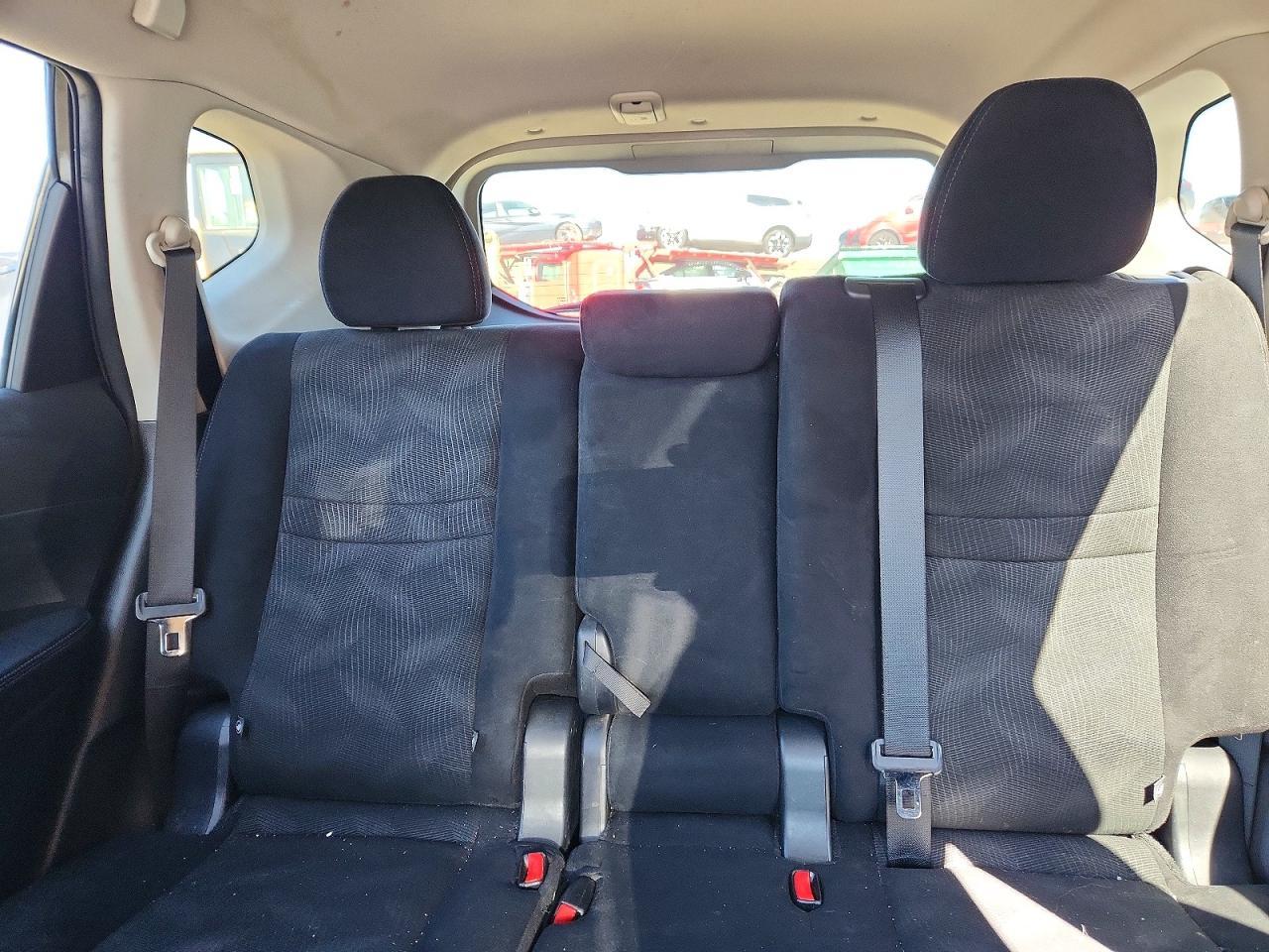 2016 Nissan Rogue Sv - zdjęcie 10