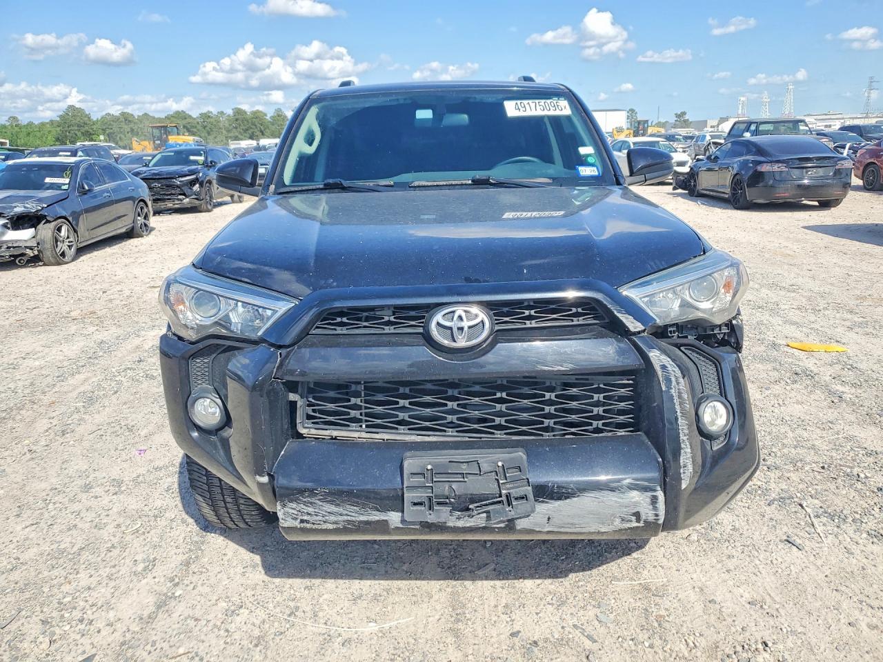 2019 Toyota 4Runner Sr5 - zdjęcie 5