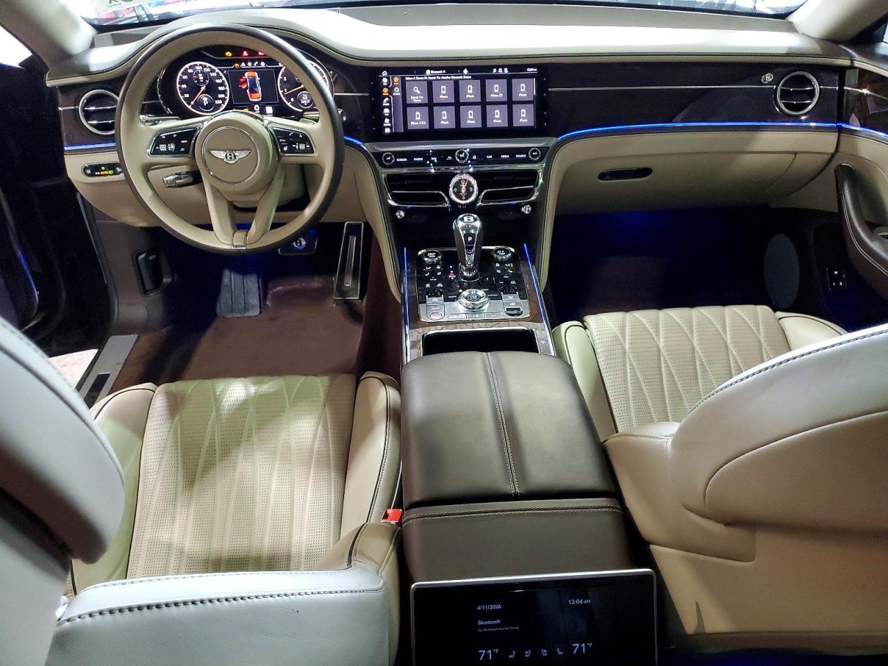 2022 Bentley Flying Spur - zdjęcie 8