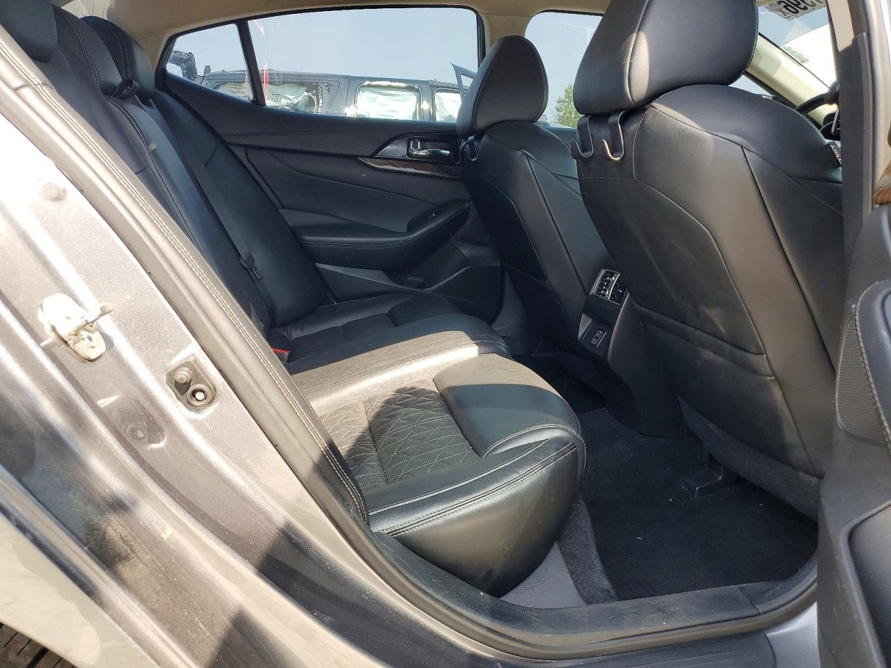 2018 Nissan Maxima Platinum - zdjęcie 10