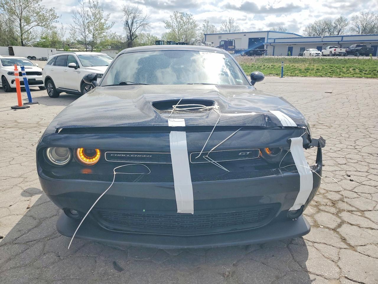 2022 Dodge Challenger Gt - zdjęcie 5