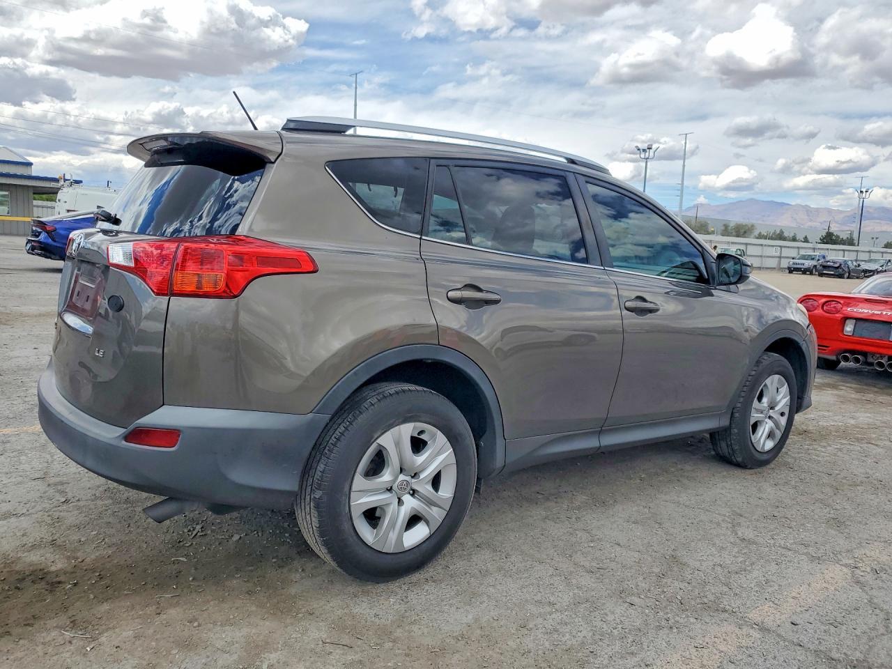 2014 Toyota Rav4 Le - zdjęcie 3