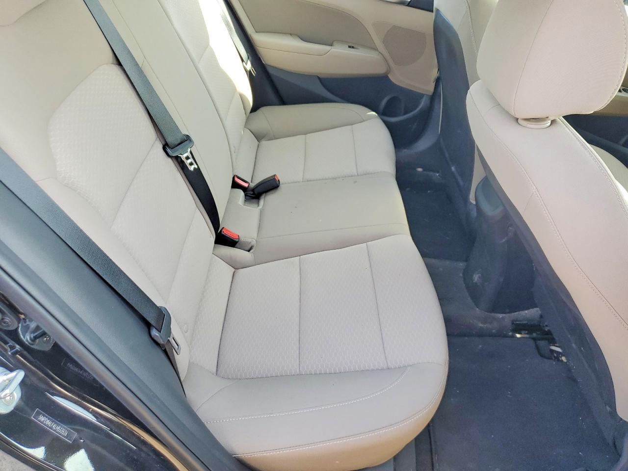 2020 Hyundai Elantra Sel - zdjęcie 10