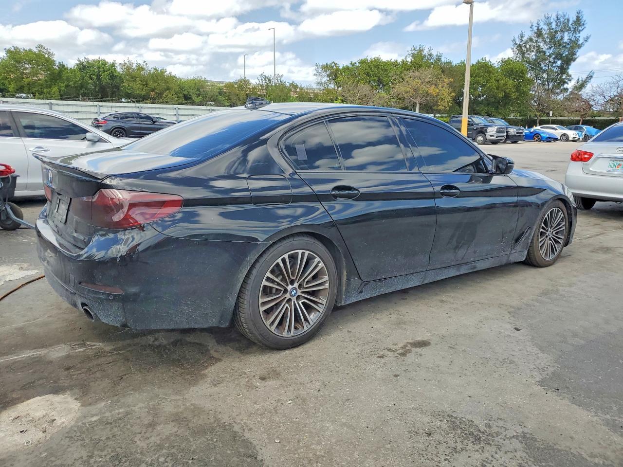 2018 BMW Seria 5 530e - zdjęcie 3