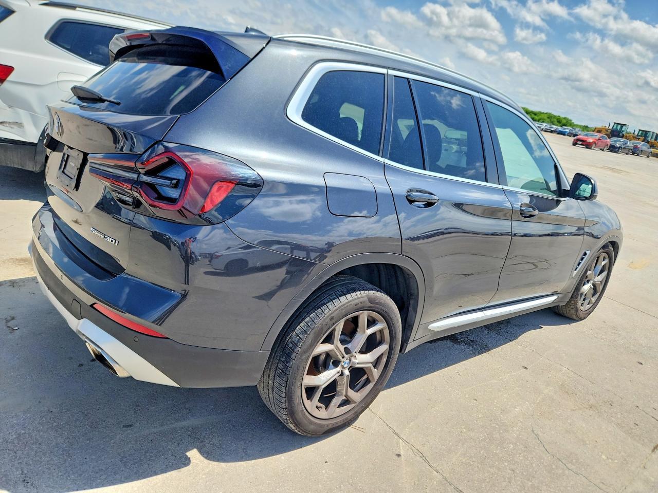 2022 BMW X3 Sdrive30I - zdjęcie 3