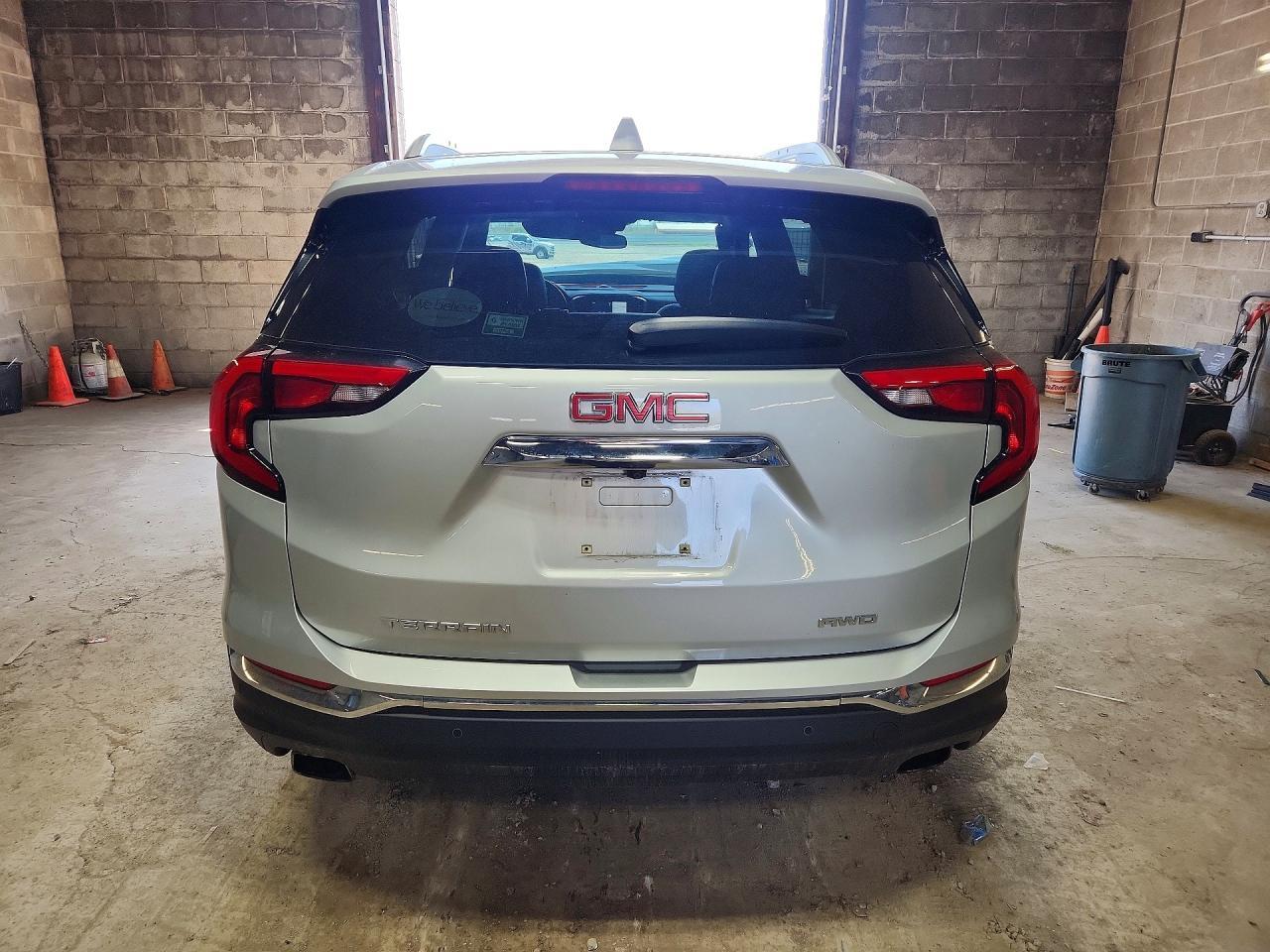 2020 GMC Terrain Slt - zdjęcie 6