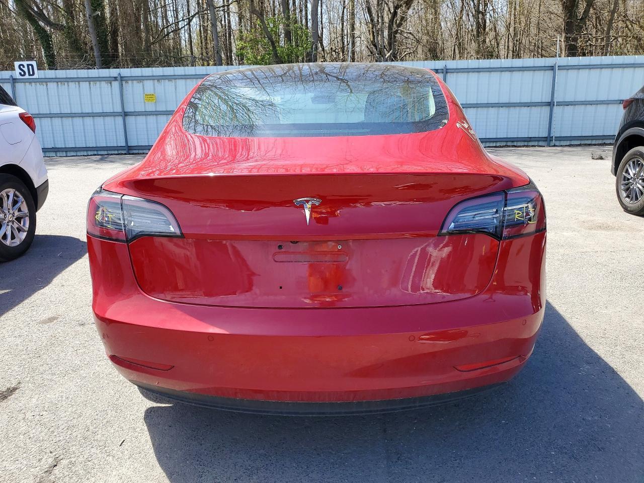 2018 Tesla Model 3 - zdjęcie 6