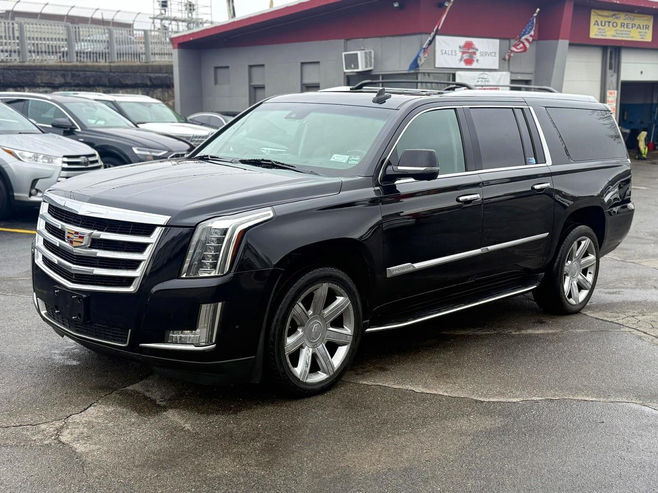 2019 Cadillac Escalade Esv Luxury - zdjęcie główne