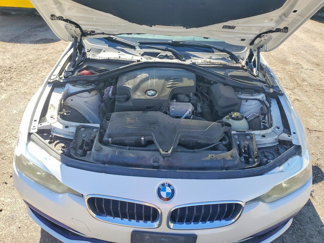 2016 BMW 320I xDrive 4Dr Awd - zdjęcie 11