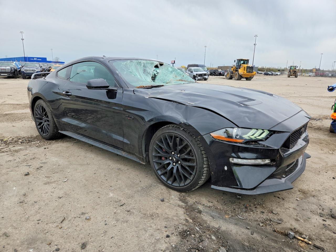 2022 Ford Mustang Gt - zdjęcie 4