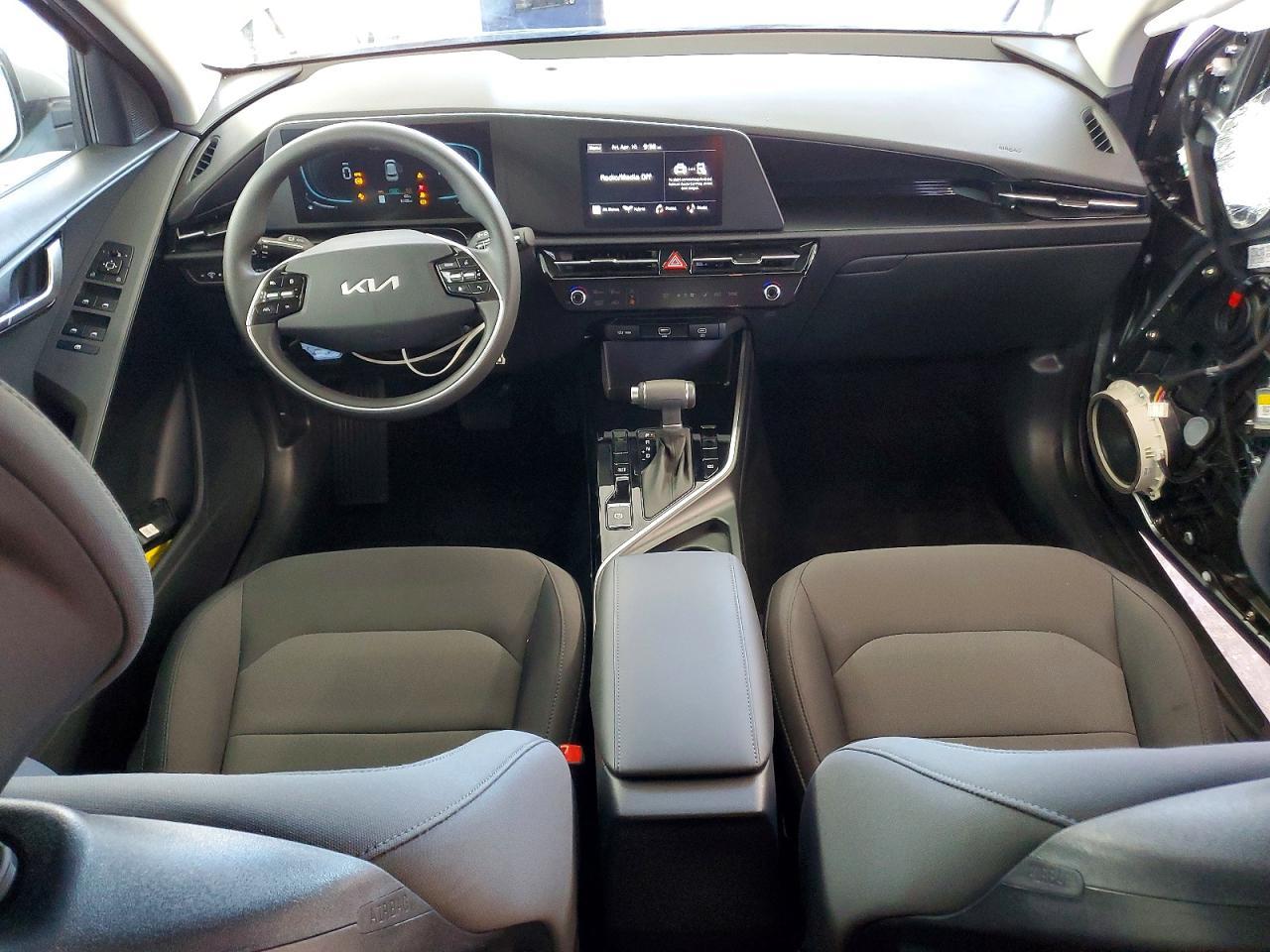 2026 Kia Niro Lx - zdjęcie 8