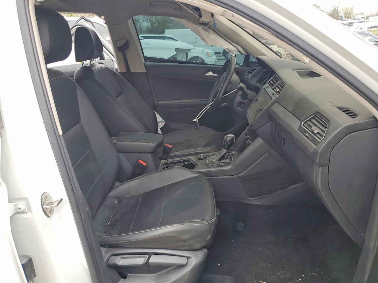 2021 Volkswagen Tiguan Se - zdjęcie 7