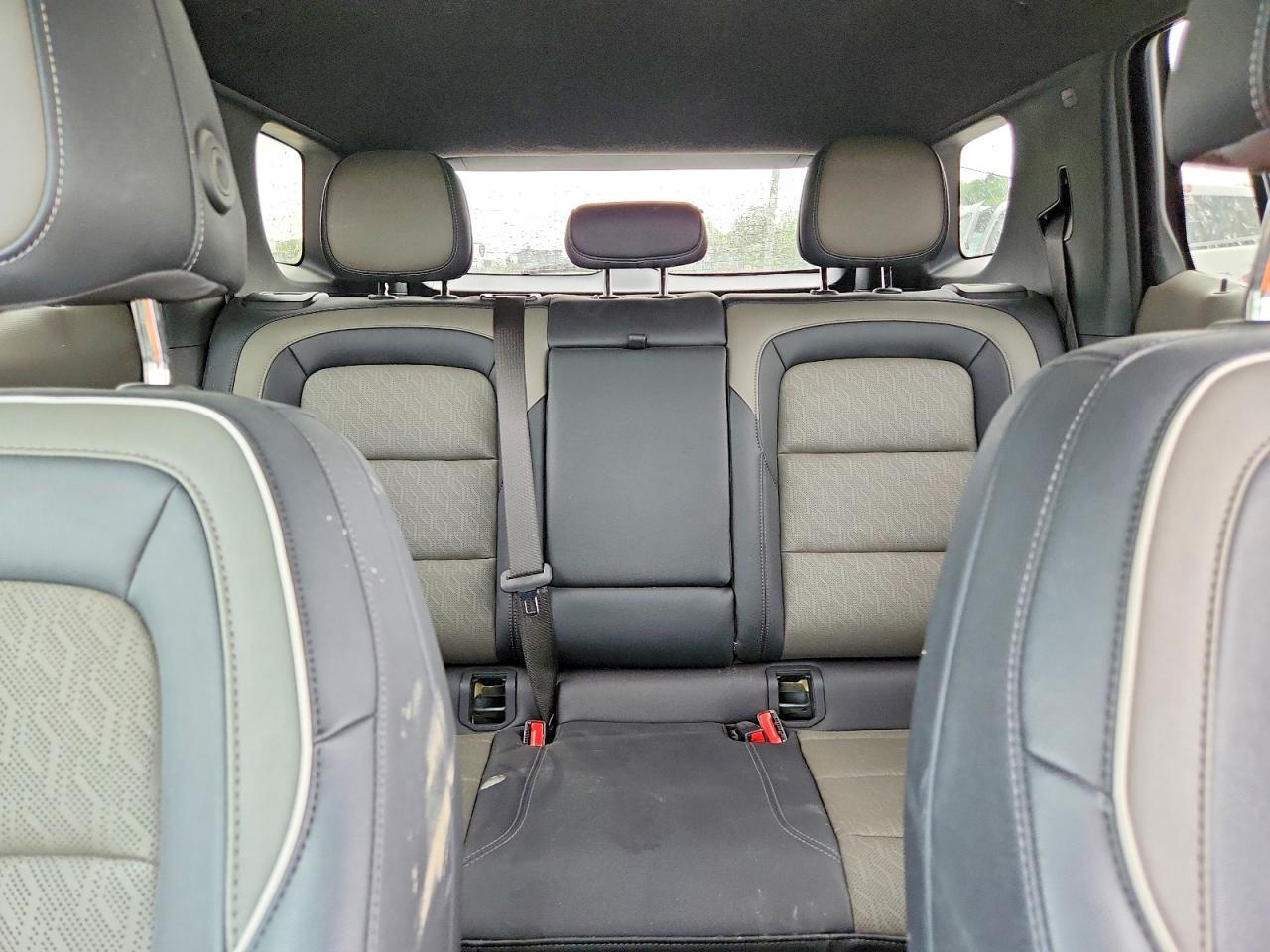 2025 Chevrolet Equinox Lt - zdjęcie 10