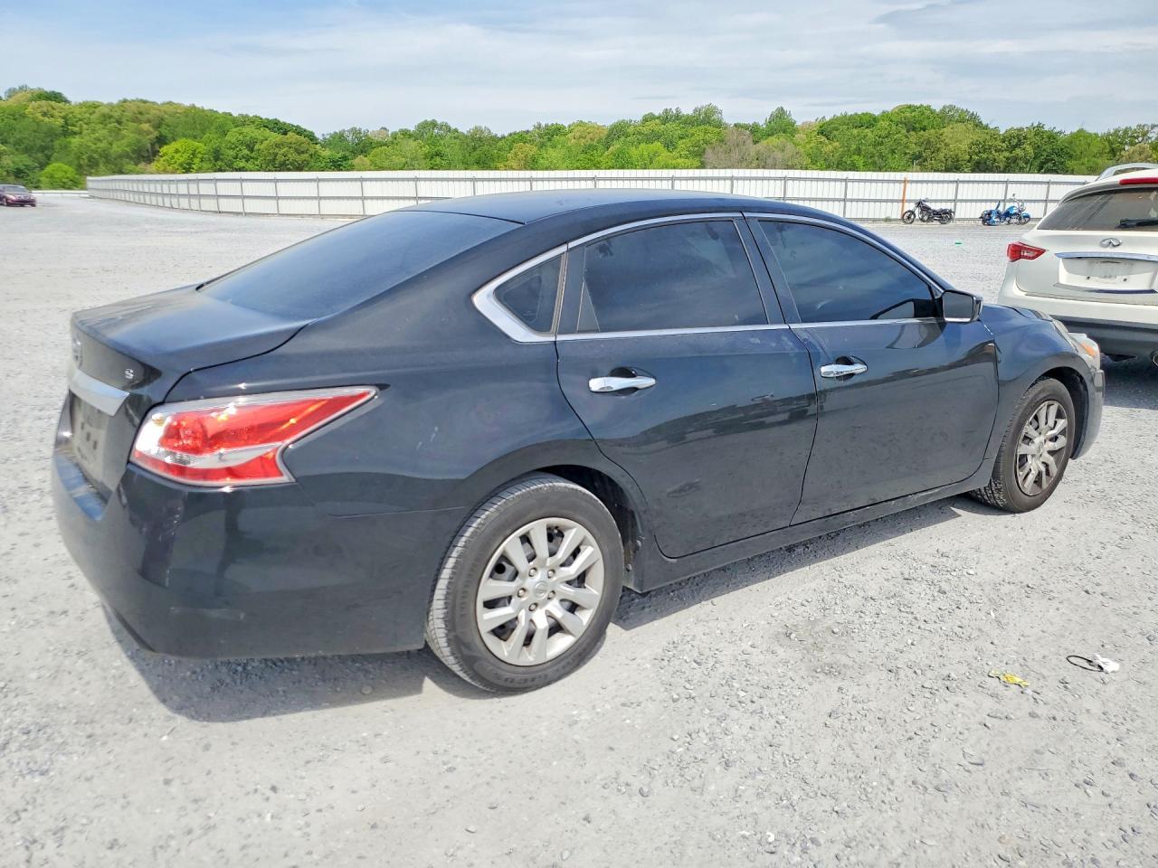 2015 Nissan Altima 2.5 S - zdjęcie 3