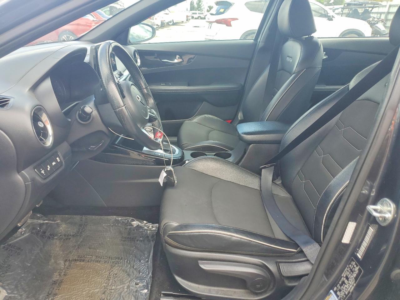 2021 Kia Forte Gt Line - zdjęcie 7