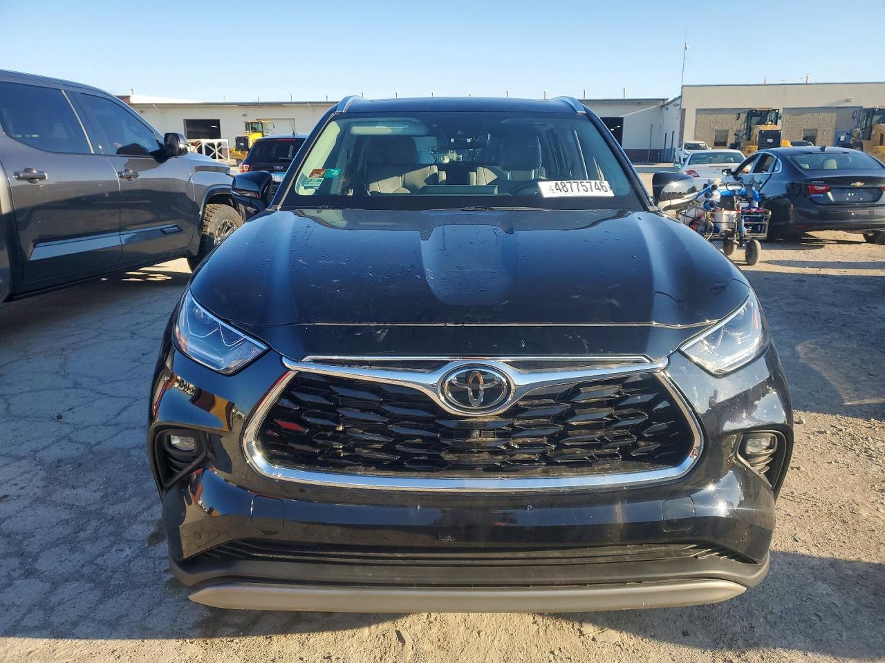 2022 Toyota Highlander Platinum - zdjęcie 5