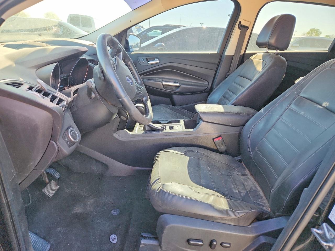 2017 Ford Escape Titanium - zdjęcie 7