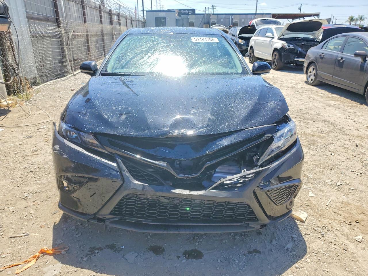 2024 Toyota Camry Se - zdjęcie 5