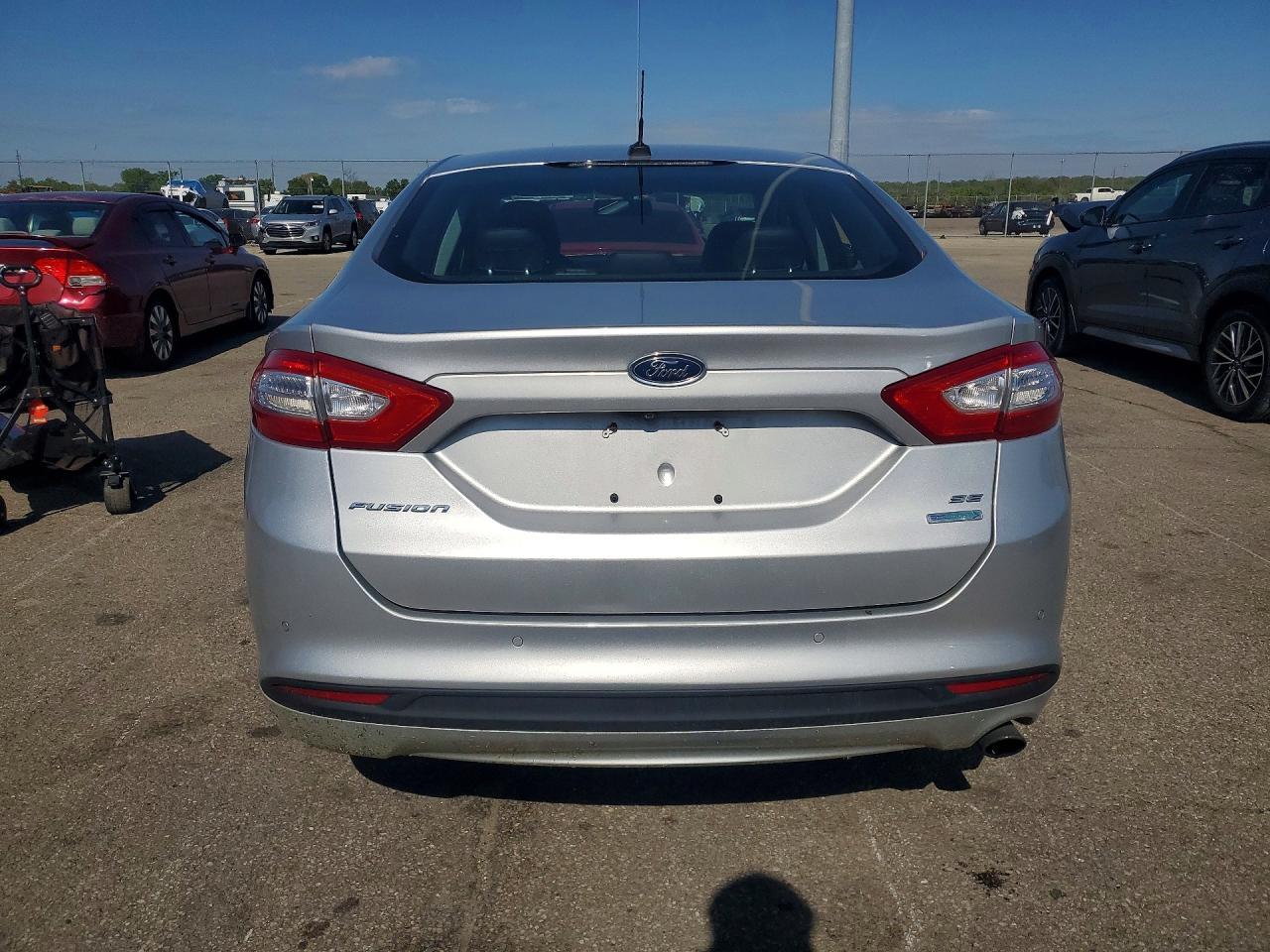 2013 Ford Fusion Se - zdjęcie 6