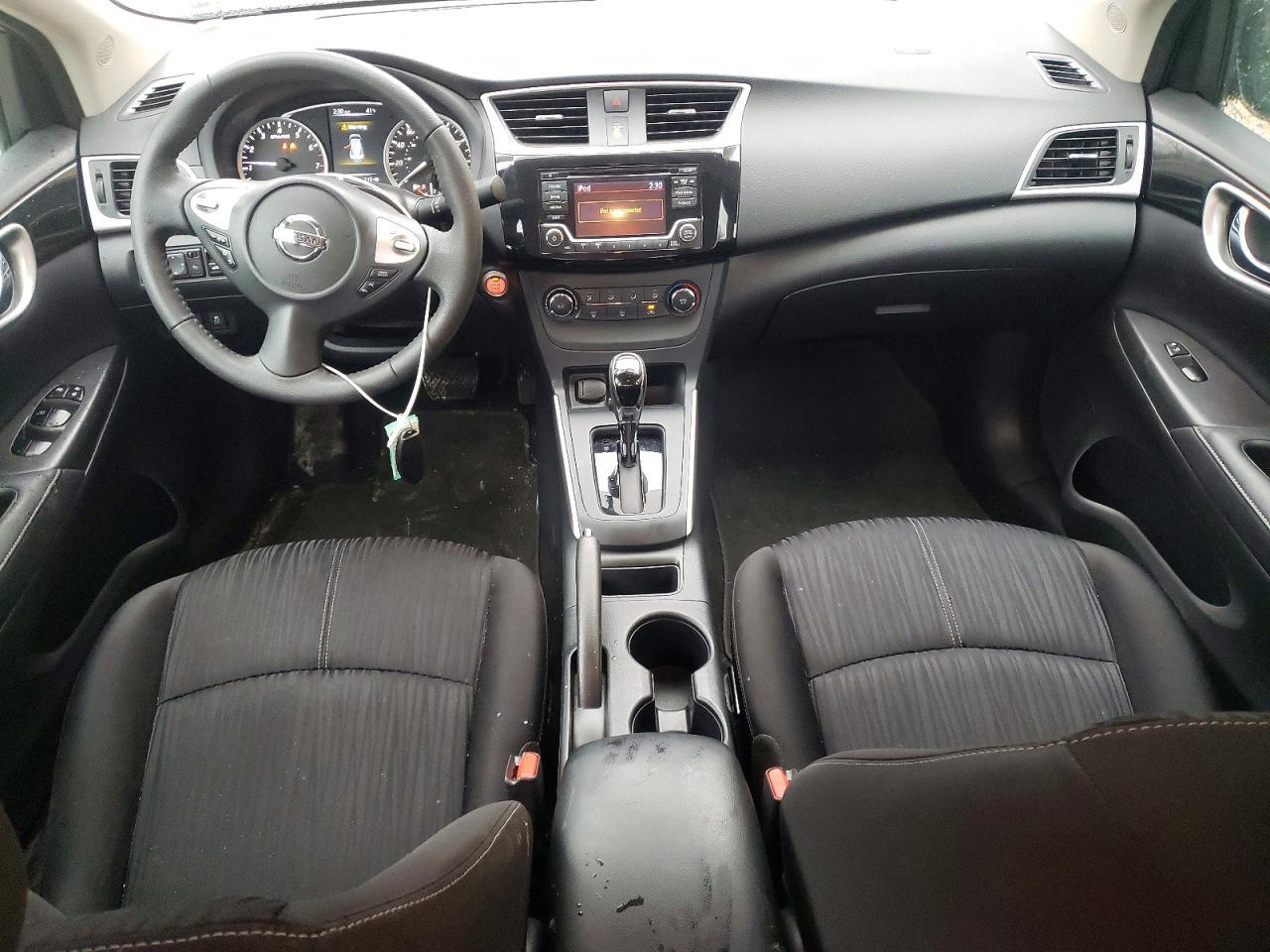 2017 Nissan Sentra Sv - zdjęcie 8