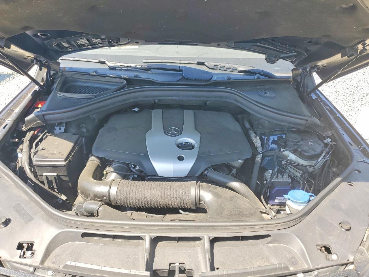 2015 Mercedes-Benz Ml 250 Bluetec - zdjęcie 12