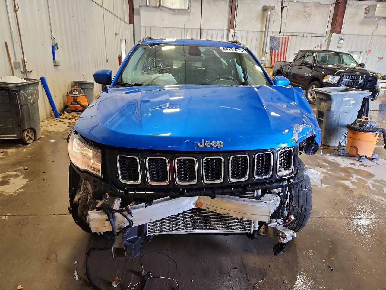 2018 Jeep Compass Latitude - zdjęcie 5