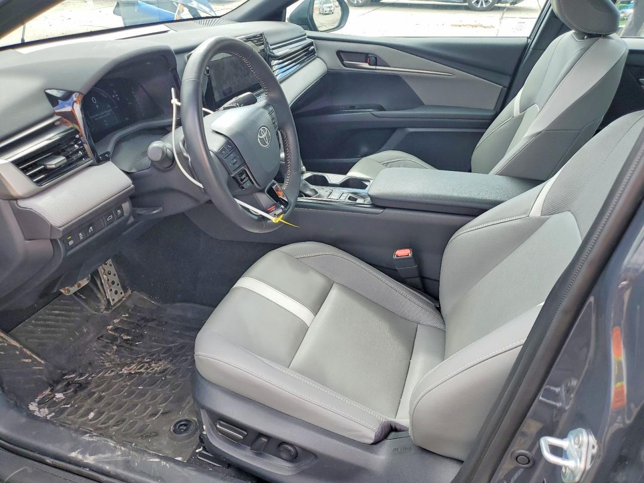 2025 Toyota Camry Se - zdjęcie 7