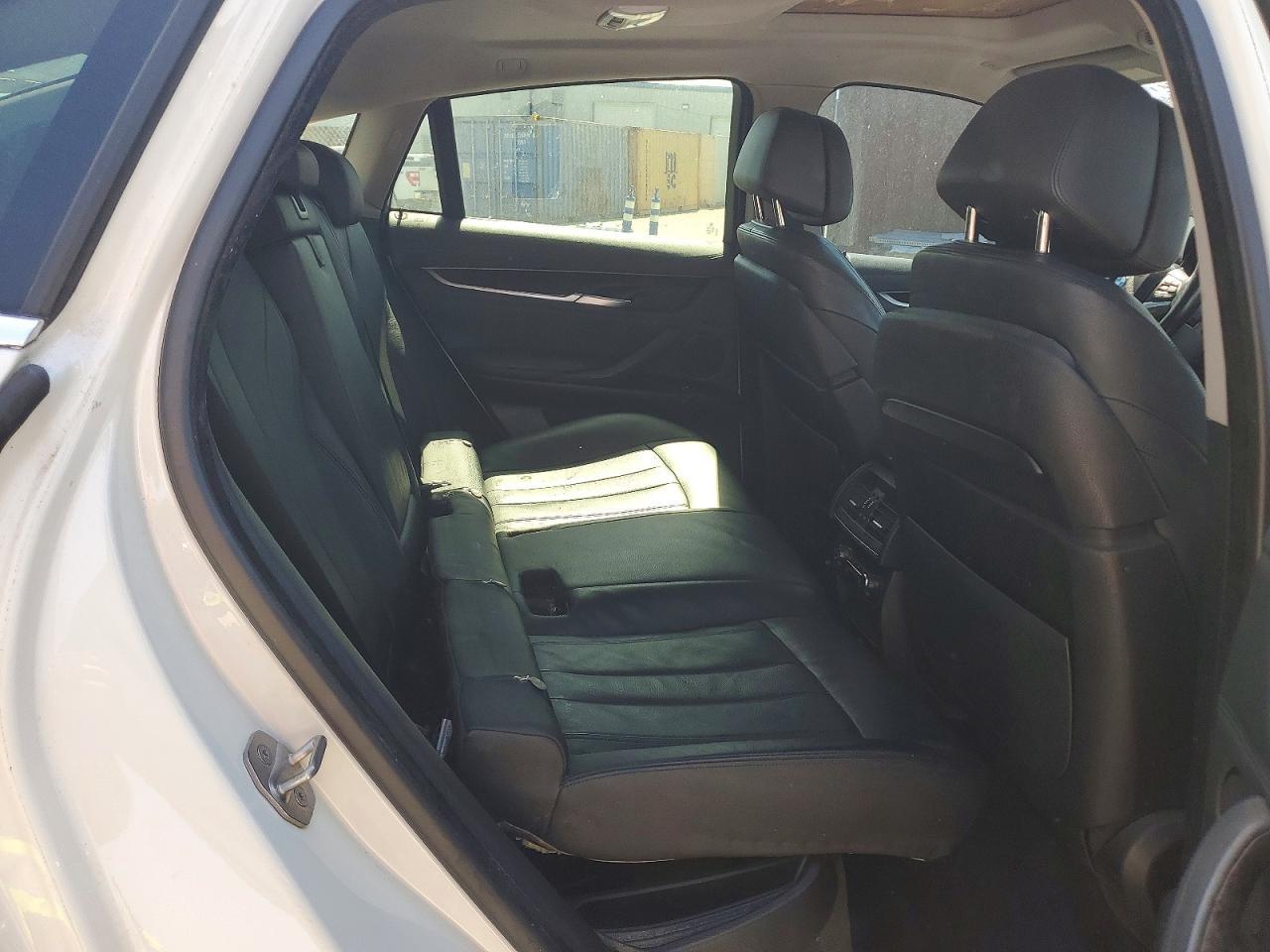 2016 BMW X6 xDrive35I - zdjęcie 11