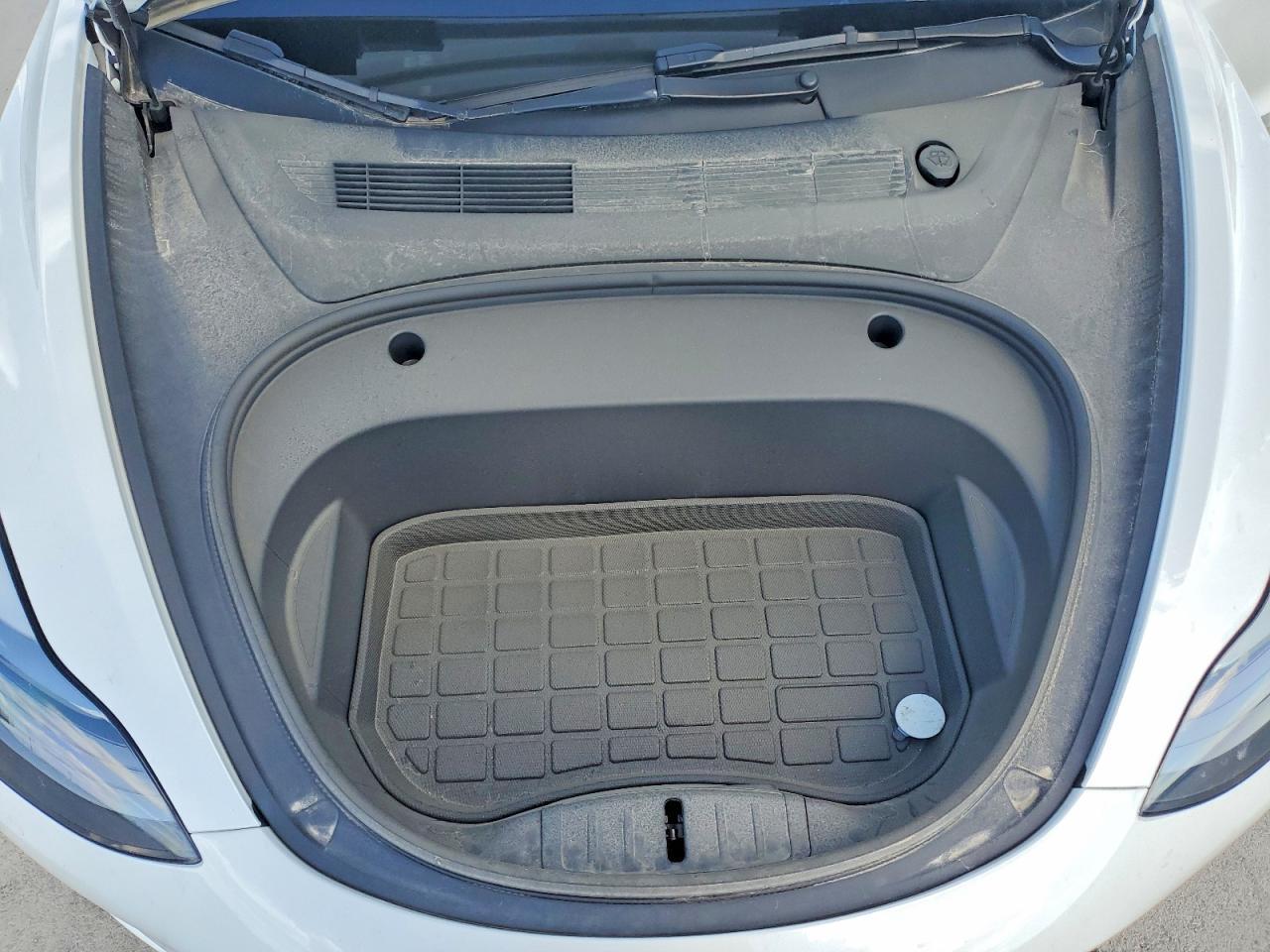 2022 Tesla Model 3 - zdjęcie 11