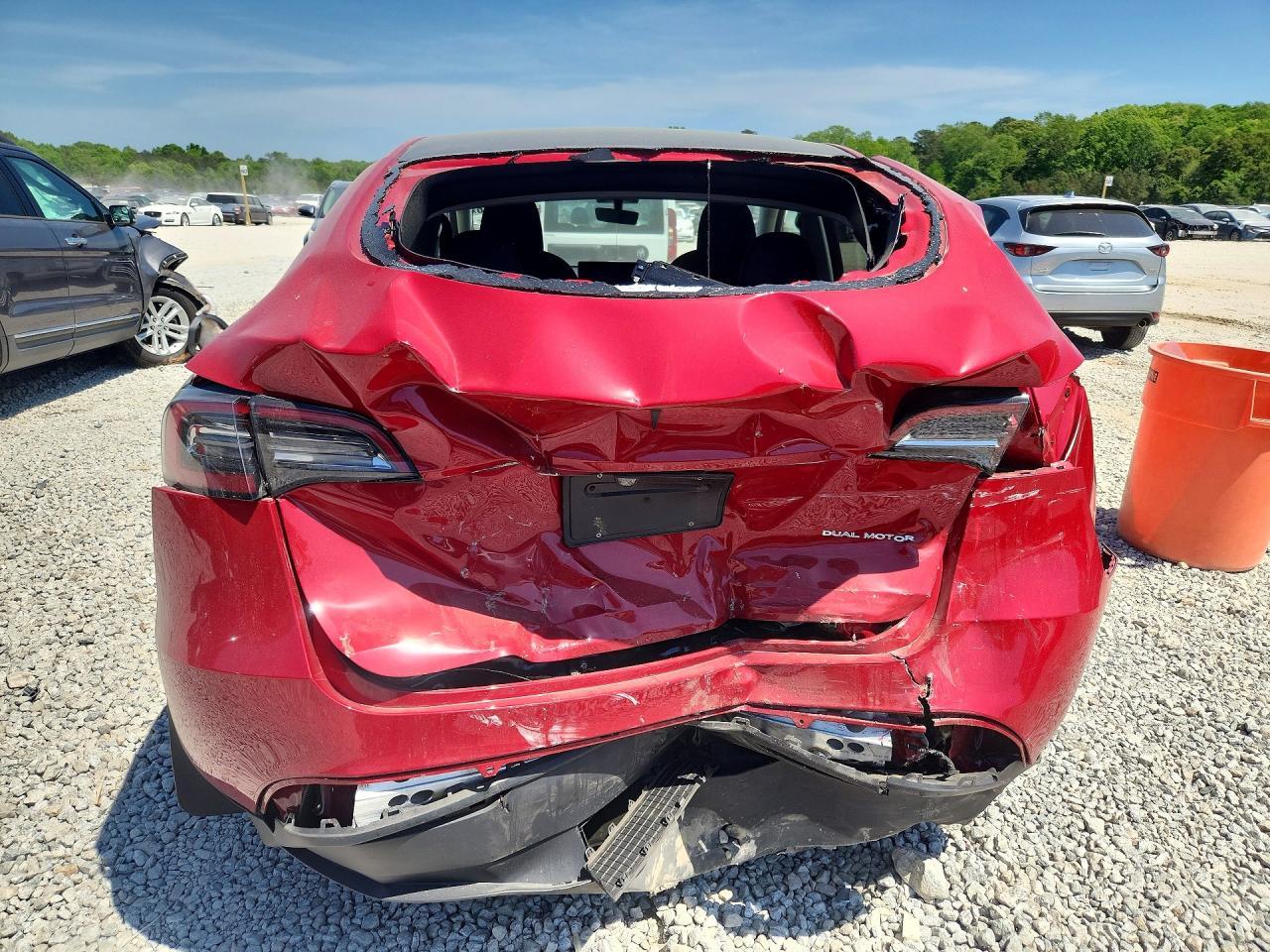 2023 Tesla Model Y - zdjęcie 6