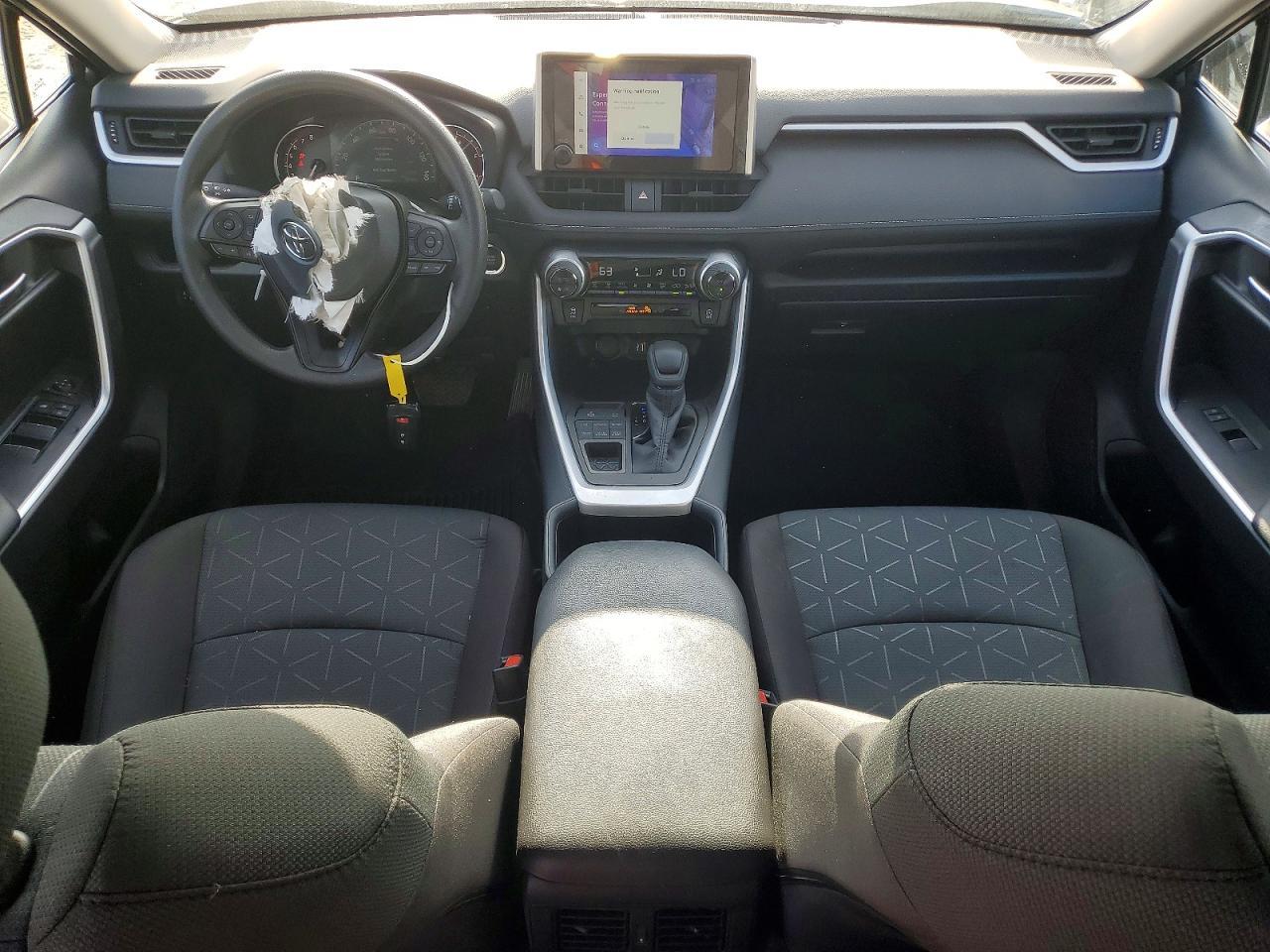 2025 Toyota Rav4 Xle - zdjęcie 8