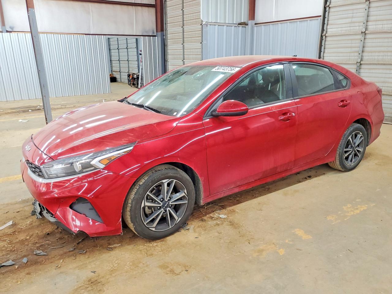 2023 Kia Forte Lxs - zdjęcie główne