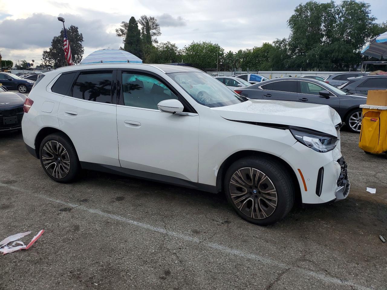 2025 BMW X3 30 xDrive - zdjęcie 4