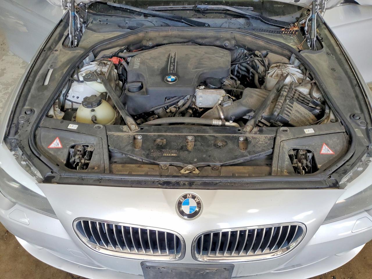 2013 BMW 528 Xi - zdjęcie 11