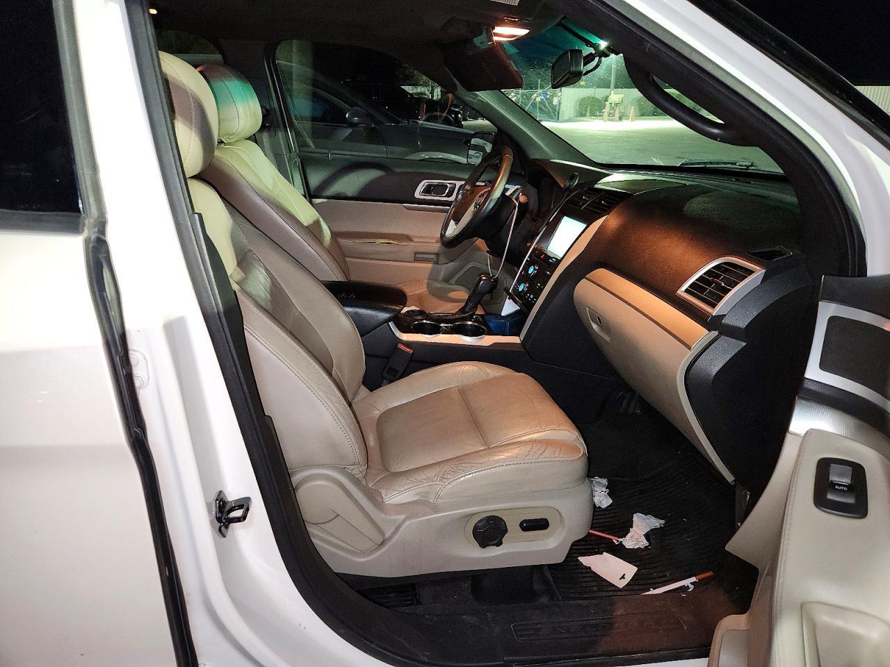 2015 Ford Explorer Xlt - zdjęcie 13