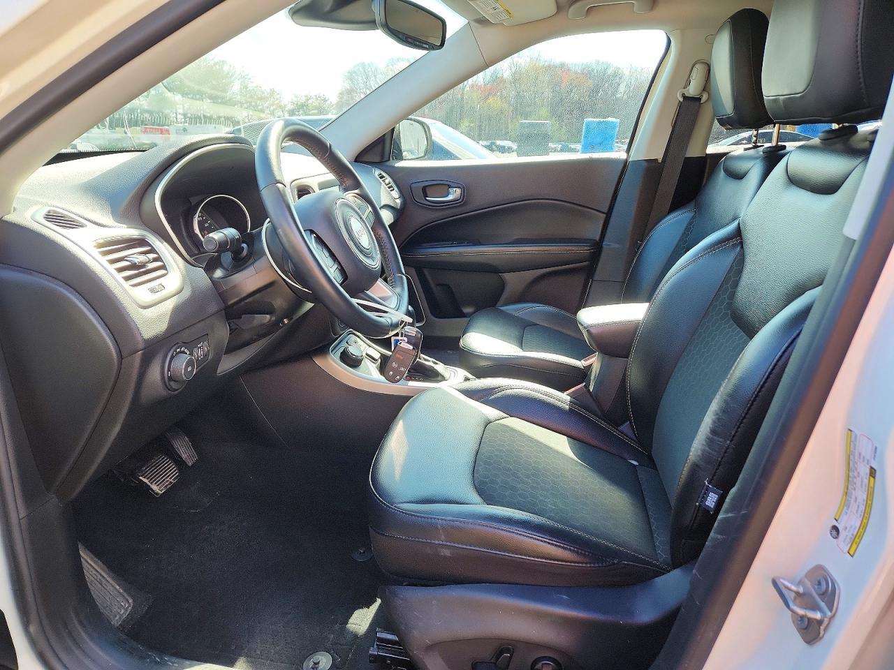 2018 Jeep Compass Latitude - zdjęcie 7