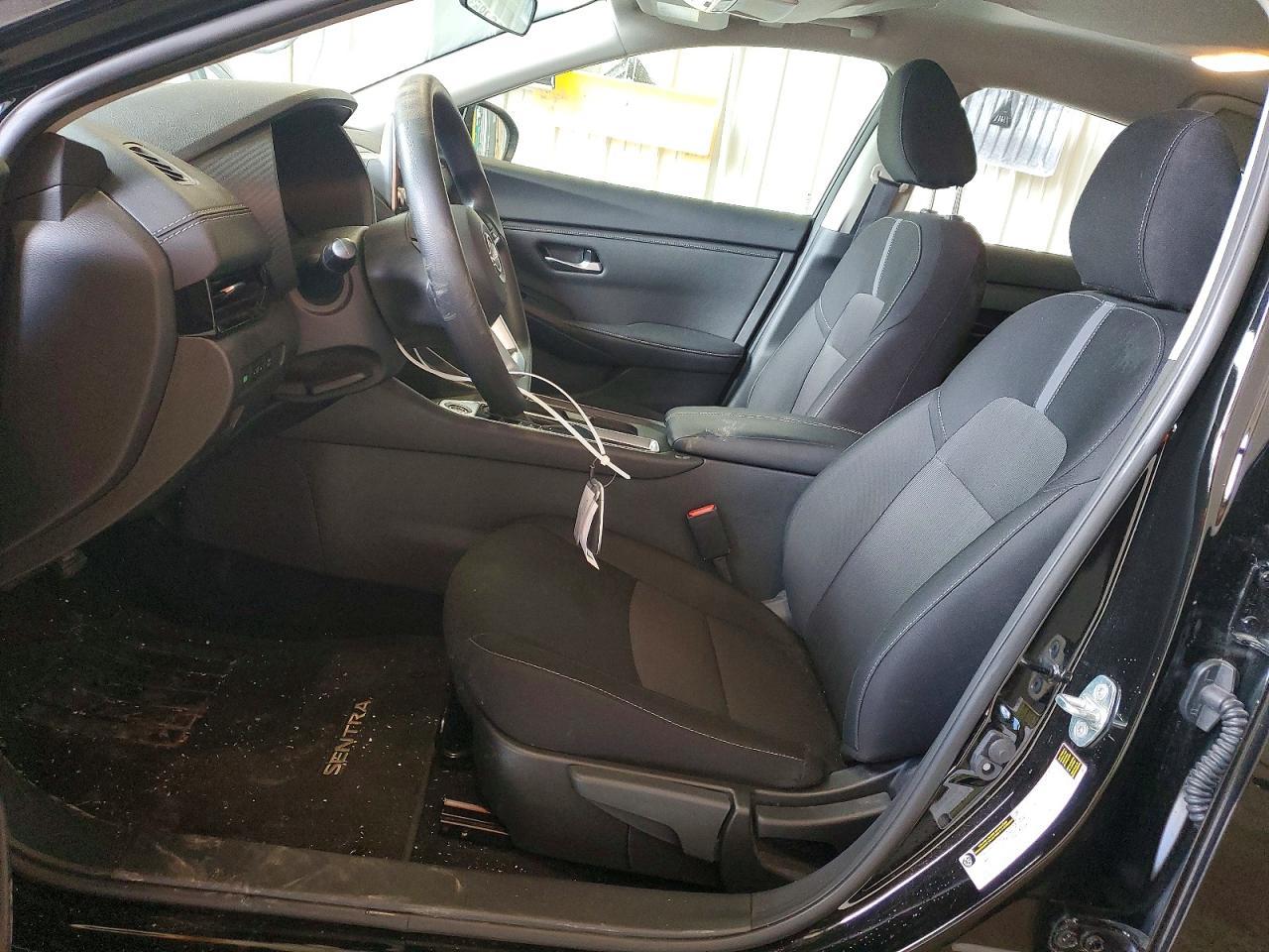 2025 Nissan Sentra Sv - zdjęcie 7